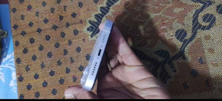 Apple iPhone 14 plus 3