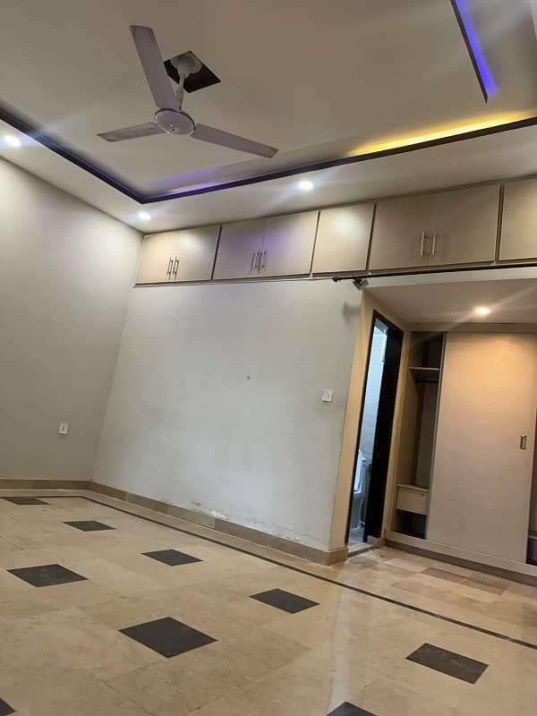 12 Upper Portion available 14