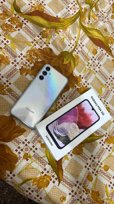 Samsung Mobile M34