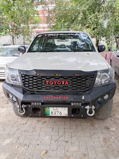 Toyota Hilux Vigo Champ 2011