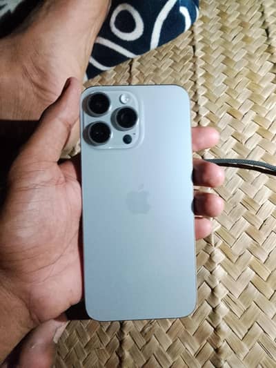 Apple iPhone 15 Pro Max