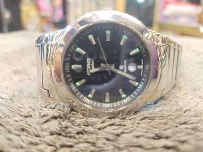 Accurate Swiss Made Sapphire Watch AMQ-1415 | Slim Stainless Steel |
