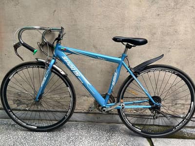 SPORTS 458 700 BICYCLE IMPORTED DUBAIFOR LONG DRIVE JAPANESE DESIGN
