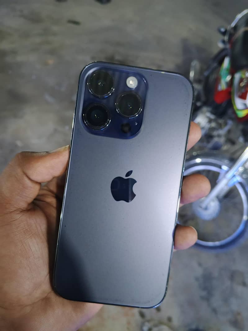iphone 14pro 2