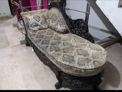 dewan in reasonable price