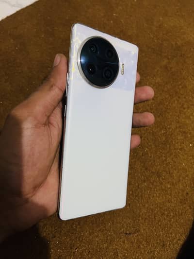 Tecno Spark 20 Pro Plus