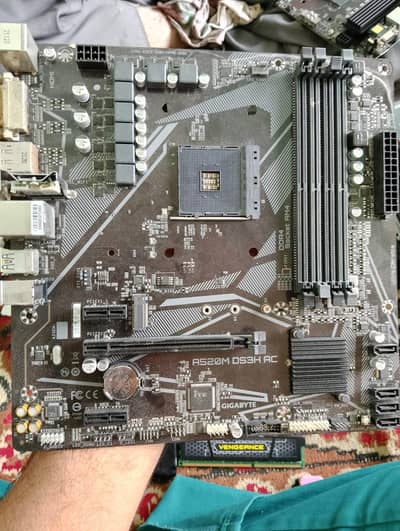 MOTHERBOARD