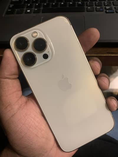 iphone 13 pro 10/10 mint condition like brand new