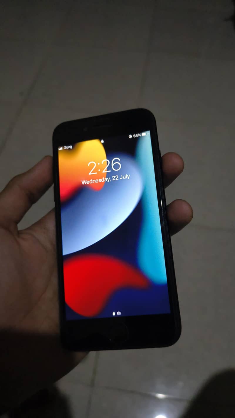 Apple iPhone 7 6