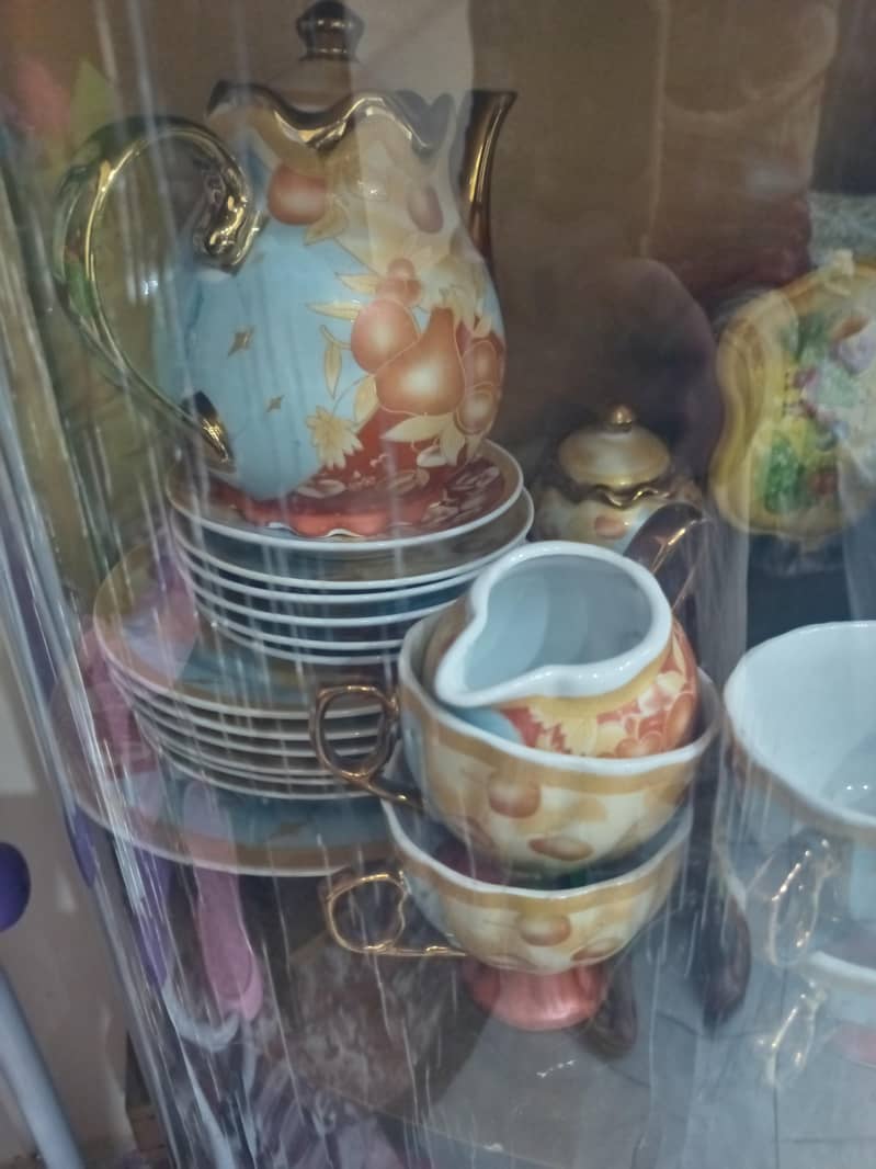 Tea set 0