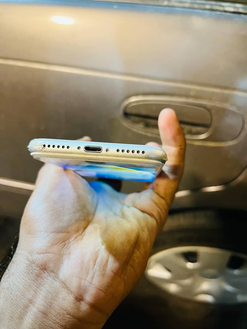 Apple iPhone 8 8