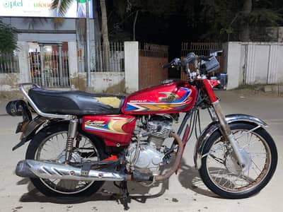 united 125