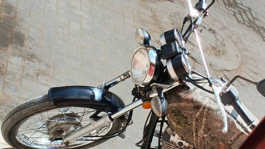 suzuki gs 150 2024
