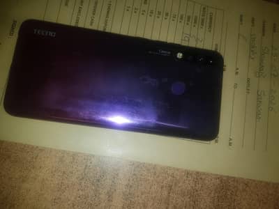 Tecno Spark 4