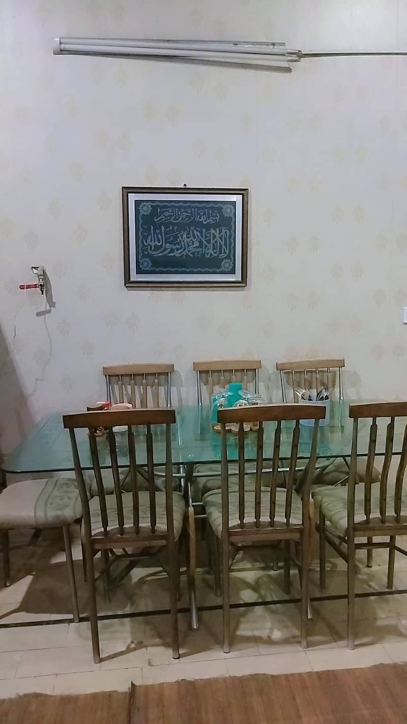 Dining table with 8 chairs 0