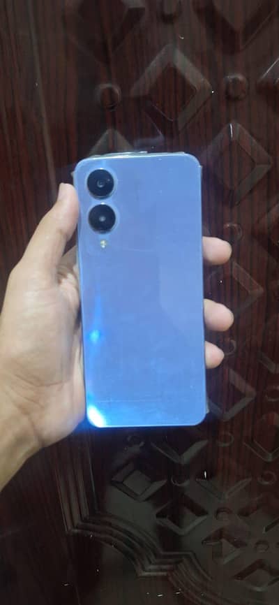 Vivo Y17s