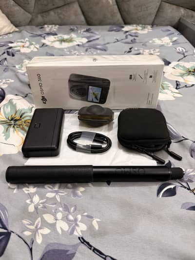 DJI Osmo 360 8K (Fly More Combo)