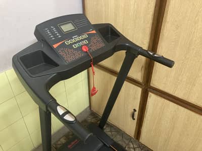 Treadmill_Motorized treadmill_Gym
