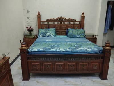 Used bed urgently for sale