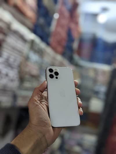 Apple iPhone 12 Pro