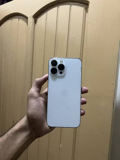 iPhone 13 Pro Max factory