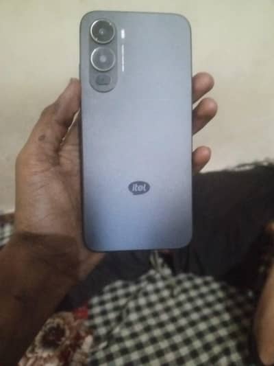 Itel city 200