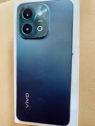 Vivo Y28