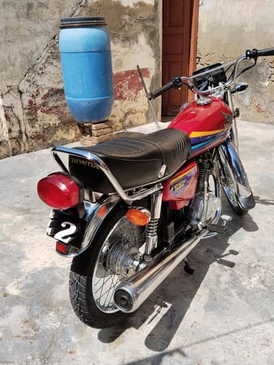 Honda CG 125 2011 model single digit number for sale