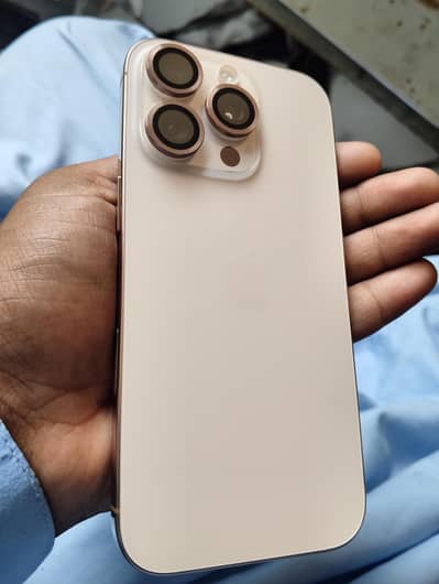 Apple iPhone 16 Pro