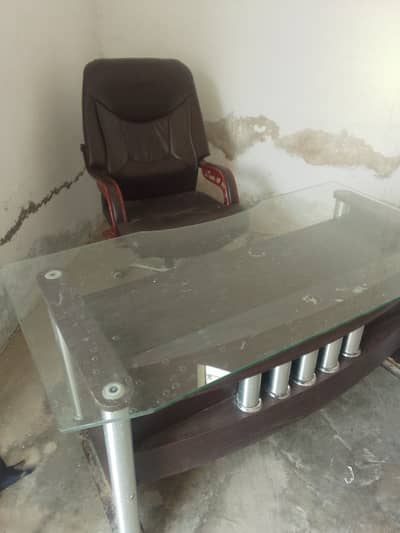 1 office seat 1 office table and 6 office sofaa