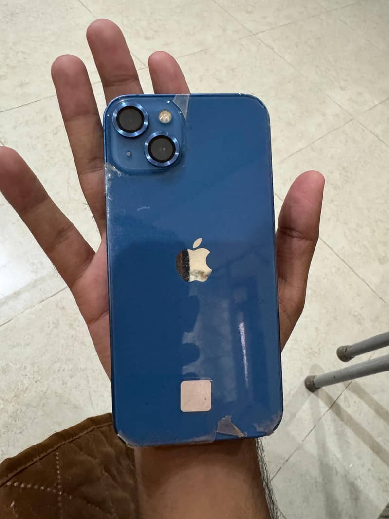 Apple iPhone 13 0