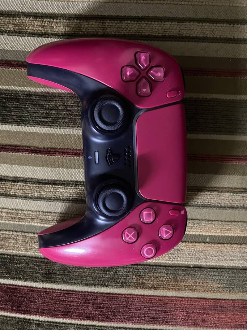 Ps5 Dualsense controller. 0