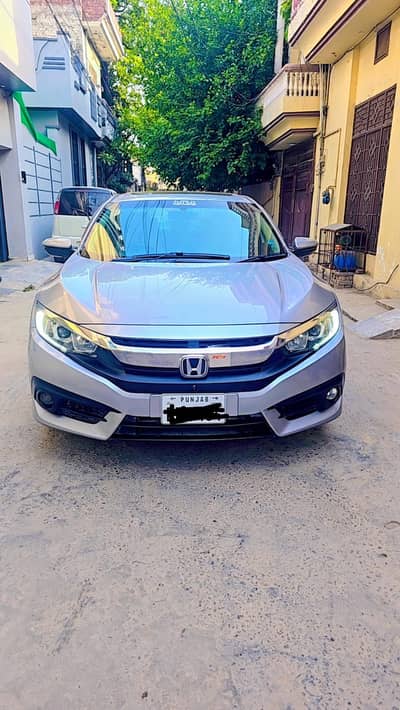 honda civic 2017 full option UG