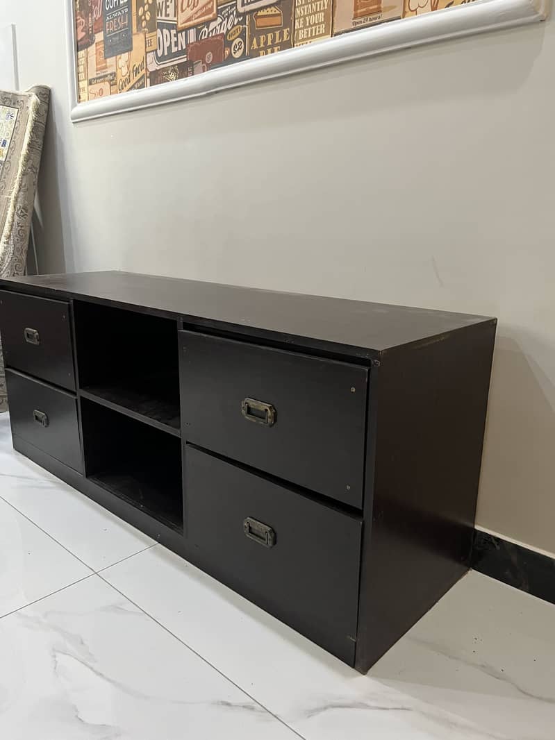 Elegant Console Table 0