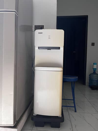 water Dispenser -- Haier