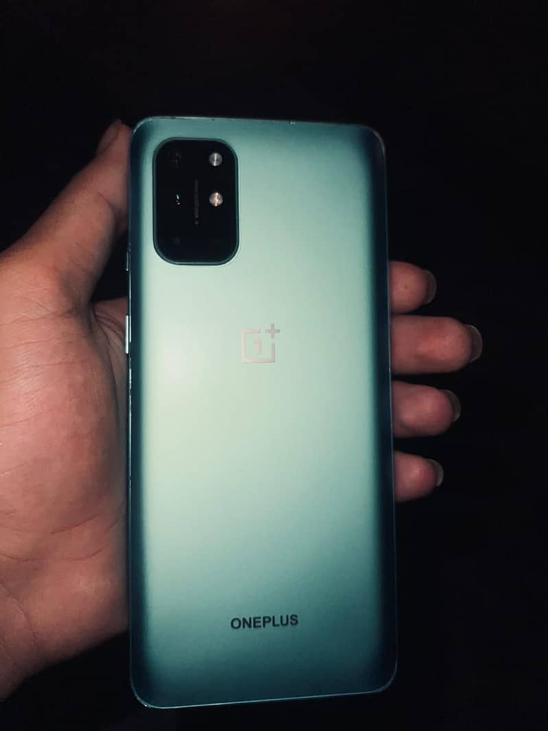 One Plus 8T 0