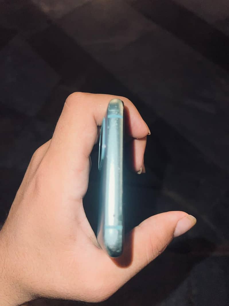 One Plus 8T 4