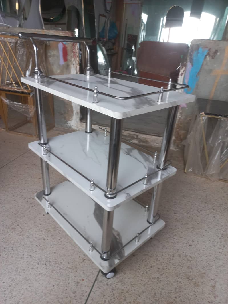 serving tables 1