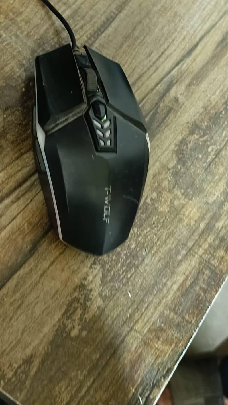 GAMING MOUSE 1