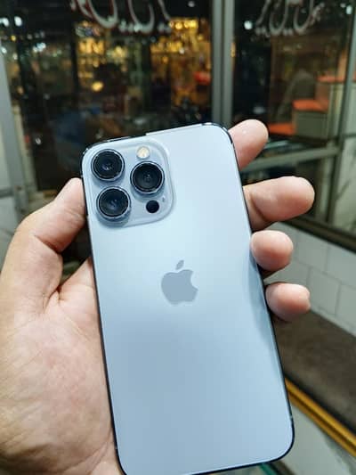 Iphone13pro 256 PTA