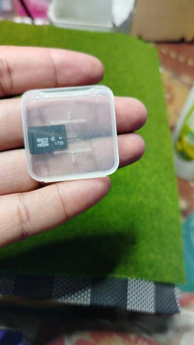 1 Tb SD card