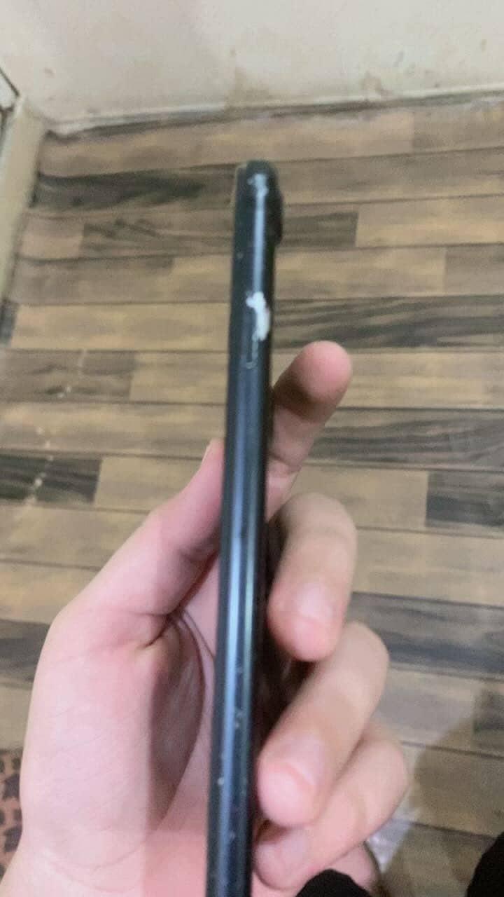 Iphone 7g 4