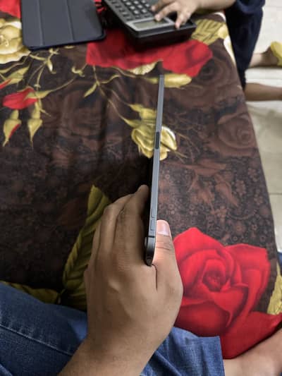 ipad Air 4 sim model