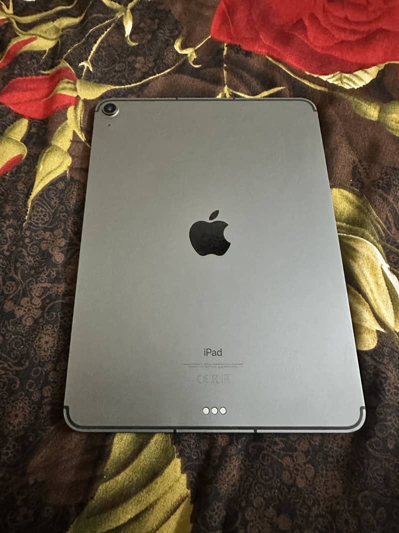 ipad Air 4 sim model 2