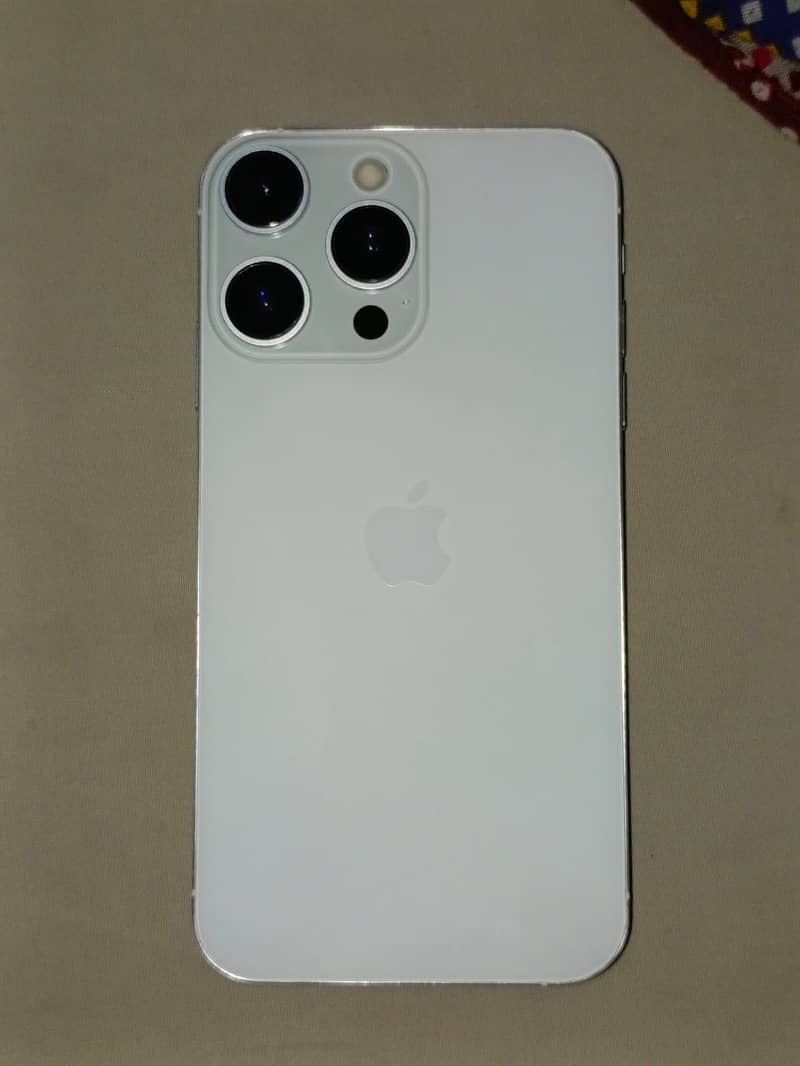 Apple iPhone 4