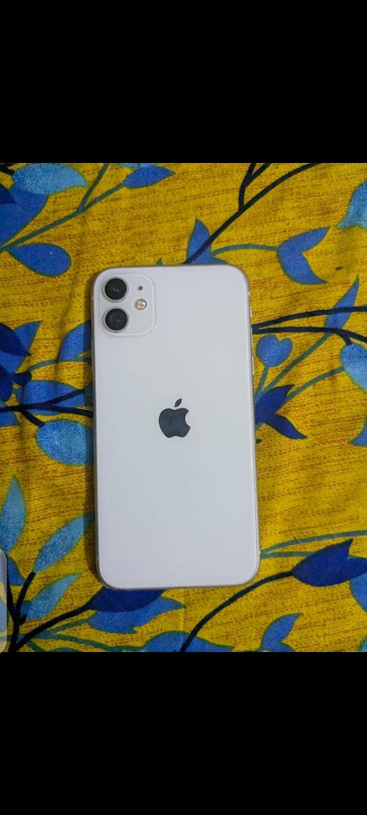 Apple iPhone 11 3