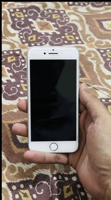 Apple iPhone 8