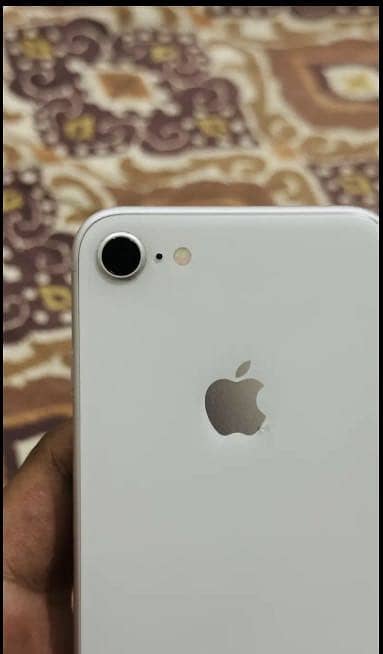 Apple iPhone 8 9