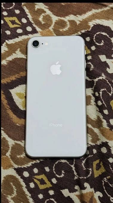 Apple iPhone 8 10