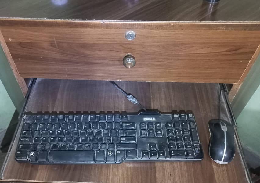 Dell Computer 4